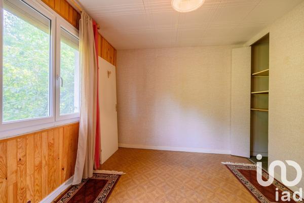 Pavillon 5 pièces de 90 m² à Raucourt-et-Flaba (08450)