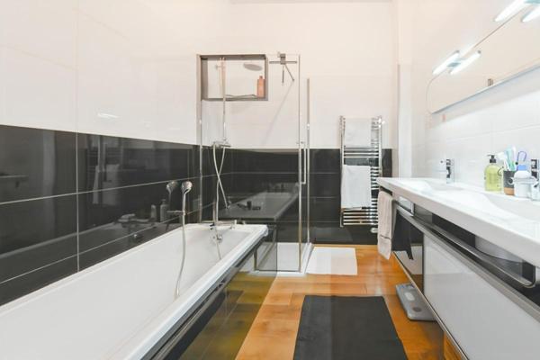 Maison de standing avec potentiel de revenus attractif - Quartier Sacré-Coeur