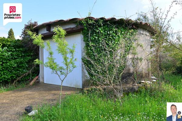 Villa  4 pièces avec 2 garages et grand terrain de 2650 m2