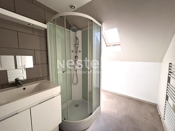 PAVILLON DE 2008 5 CHAMBRES AVEC TERRAIN DE 1400m² PROCHE COMMODITÉS CHABRIS (INDRE 36)