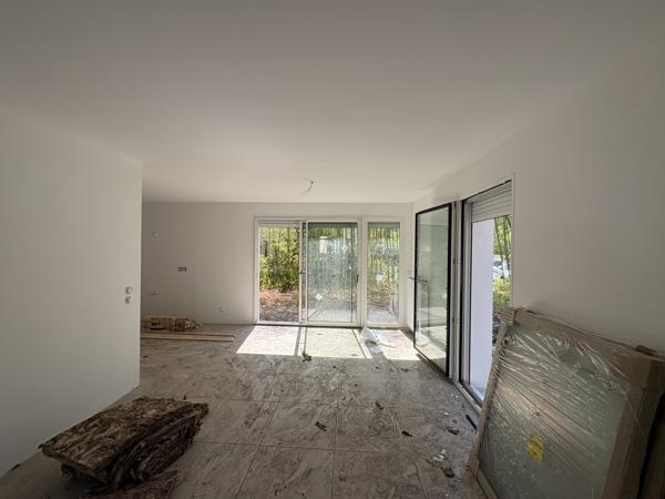 Douceur de Vivre à l'Ombre d'un Sous-Bois