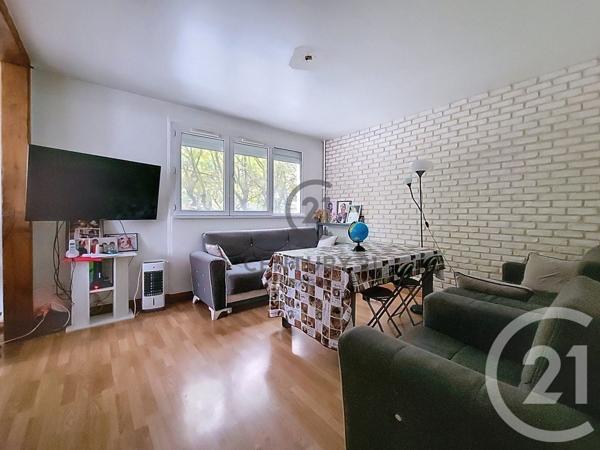 Appartement F4 à vendre  4 pièces - 65,89 m2 GAGNY - 93