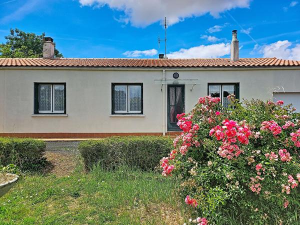 Maison Les Velluire-sur-vendée 5 pièce(s)