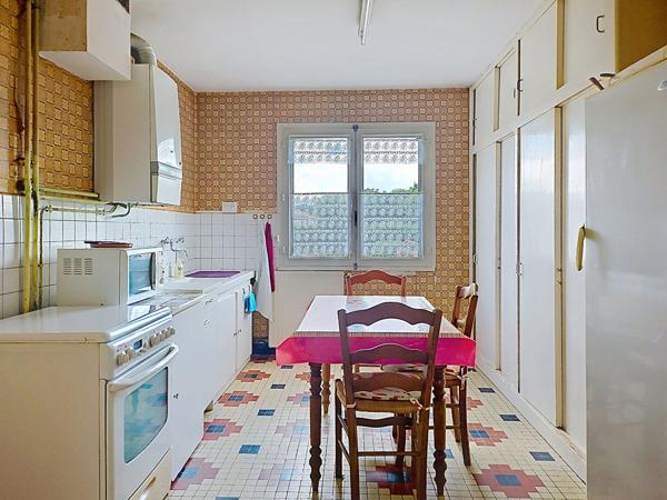 Maison Les Velluire-sur-vendée 5 pièce(s)