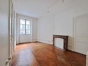 Location - Nantes Centre Ville