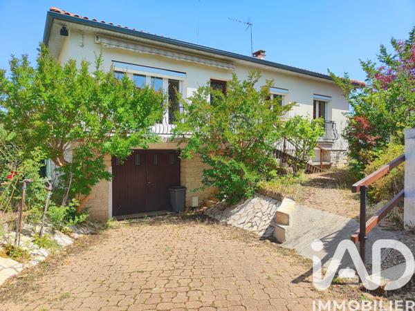 Maison à vendre 5 pièces 100 m² Confolens