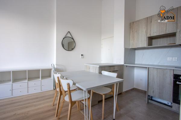 Appartement
                                                                                                                                                                                                                                                                                                                        3 pièce(s)                                                                                                                                                                                                          2 chambre(s)                                                                                                                                                                                                          55.85  m²