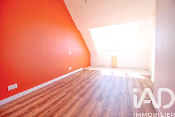 Location maison 13 pièces 280 m² Saint-Denis