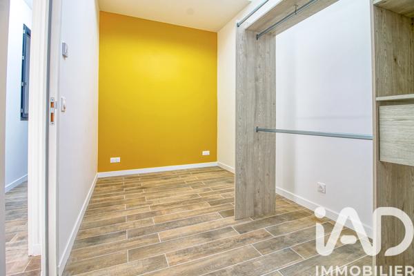 Location maison 13 pièces 280 m² Saint-Denis