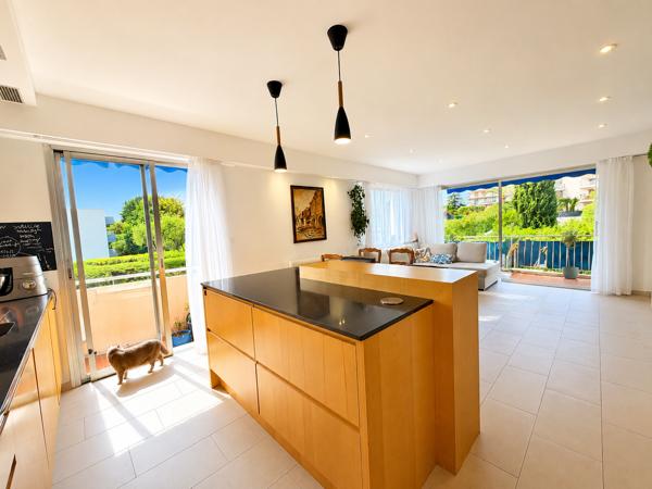 Appartement à vendre à Antibes (06600) - Alpes-Maritimes
