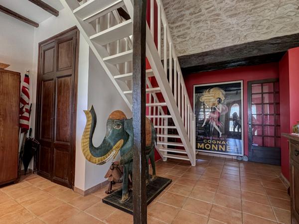 Lédat (47300) Superbe propriété avec piscine et dépendance dans bel environnement