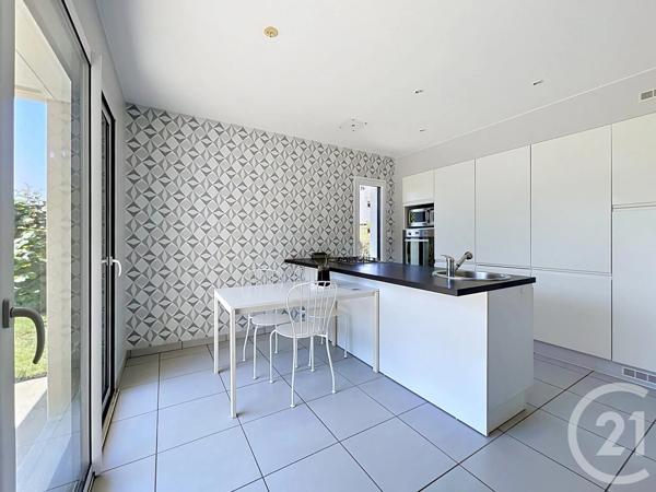 Maison à vendre  7 pièces - 137 m 2   BADEN  - 56