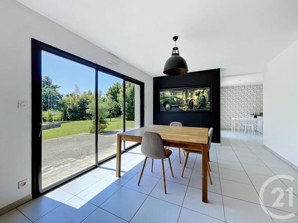 Maison à vendre  7 pièces - 137 m 2   BADEN  - 56
