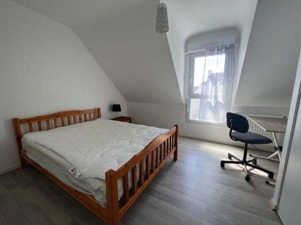 Maison à louer Séné 3 pièces 51 m2 meublée - parking