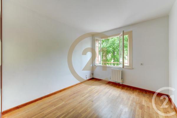 Appartement T3 à vendre  3 pièces - 62,43 m 2   LYON  - 69003