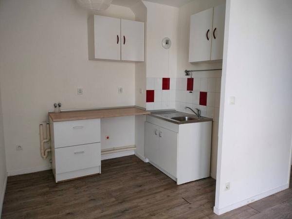 Appartement 2 pièces                                        - 44000 Nantes - Cité des congrès Réf : 11847