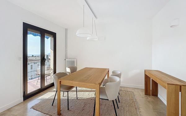 Appartement à louer    3 pièces •  Cannes