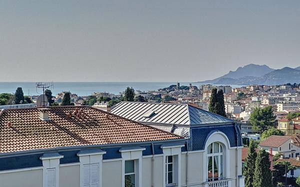 Appartement à louer    3 pièces •  Cannes