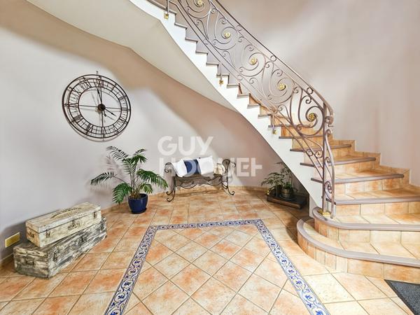 Maison spacieuse à vendre à La Houssaye en Brie