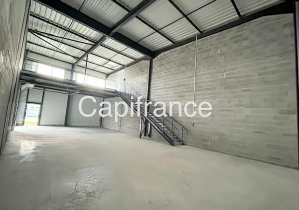 Local d’activité neuf à vendre centre RUMILLY, proche ANNECY (74)