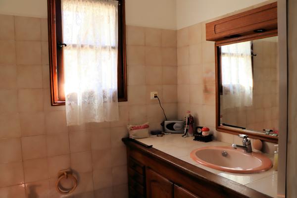 Apt (84400) Villa d'une surface habitable de 98 m² sur terrain de 1000 m² dans quartier recherché