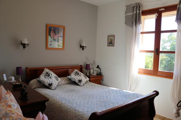 Apt (84400) Villa d'une surface habitable de 98 m² sur terrain de 1000 m² dans quartier recherché