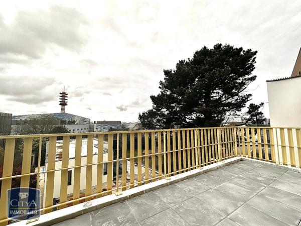 Appartement à louer 4 pièces 79.27m² Saint-Herblain (44800)