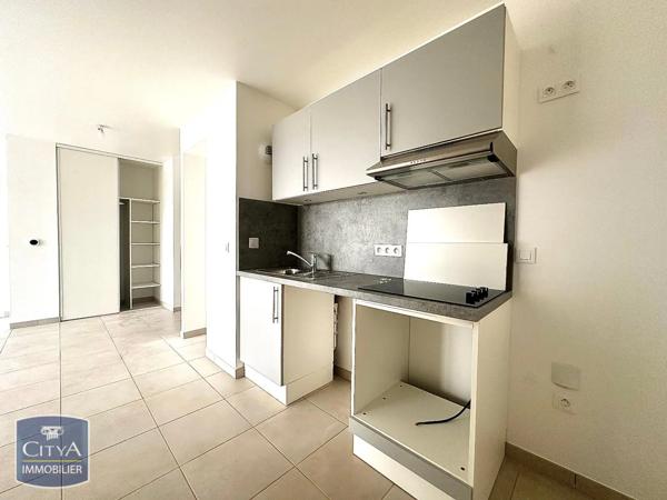 Appartement à louer 4 pièces 79.27m² Saint-Herblain (44800)