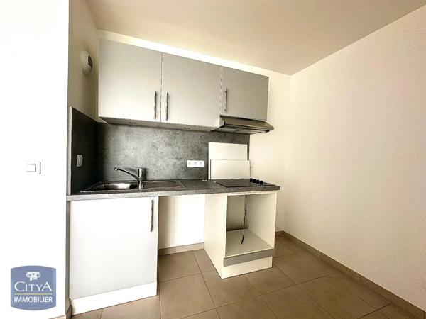 Appartement à louer 4 pièces 79.27m² Saint-Herblain (44800)