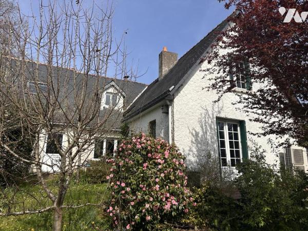 A VENDRE 56 ARRADON CENTRE VILLE A PIED DES COMMERCES JARDIN 1127 m²