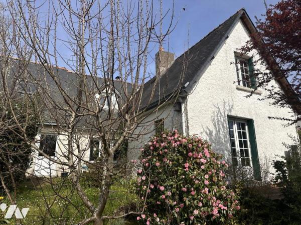 A VENDRE 56 ARRADON CENTRE VILLE A PIED DES COMMERCES JARDIN 1127 m²