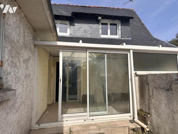 A VENDRE 56 ARRADON CENTRE VILLE A PIED DES COMMERCES JARDIN 1127 m²