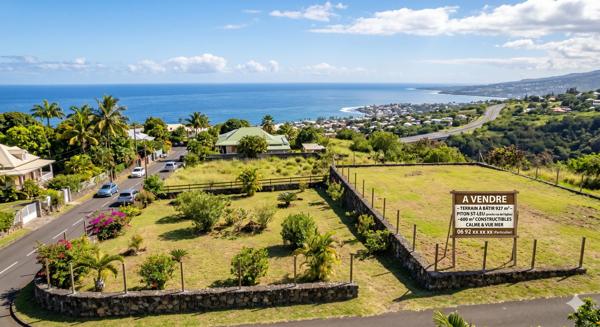 🌟 [OPPORTUNITÉ RARE] Beau terrain plat d'environ 930 m² à Piton Saint-Leu – Idéal Particuliers & Investisseurs 🌟