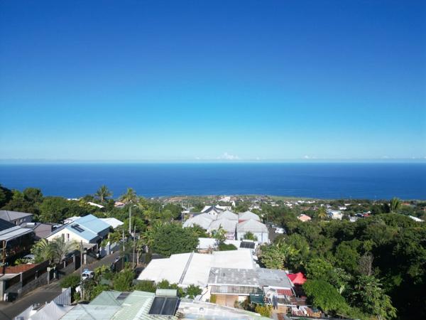 🌟 [OPPORTUNITÉ RARE] Beau terrain plat d'environ 930 m² à Piton Saint-Leu – Idéal Particuliers & Investisseurs 🌟