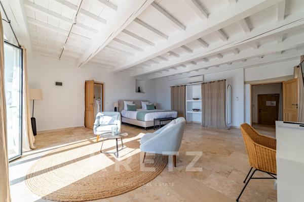 Exceptionnel domaine aux portes d'Uzès