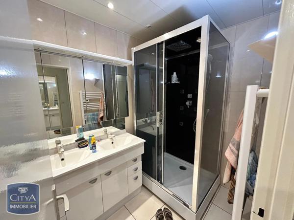 Appartement à louer 3 pièces 62.54m² Le Mans (72000)