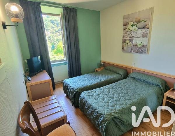 Hôtel  à vendre 600 m² Curvalle