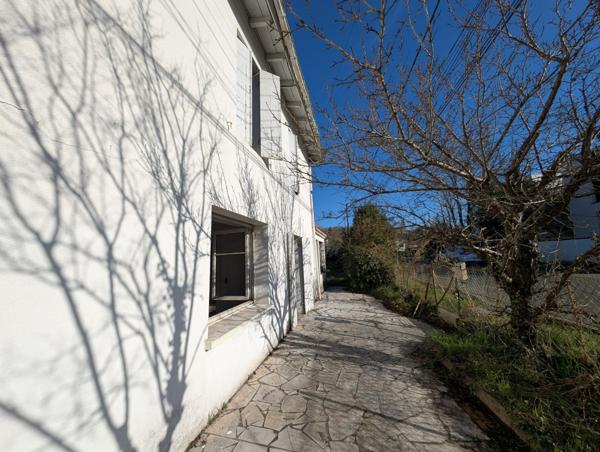 Maison 5 pièce 80 m² à rénover - jardin