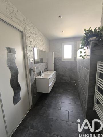 Maison à vendre 8 pièces 180 m² Les Avenières Veyrins-Thuellin