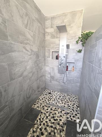 Maison à vendre 8 pièces 180 m² Les Avenières Veyrins-Thuellin