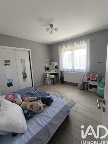 Maison à vendre 8 pièces 180 m² Les Avenières Veyrins-Thuellin