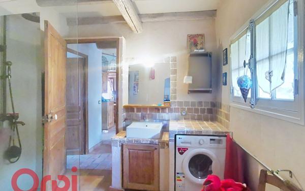 Maison à vendre    2 pièces •  Le Beausset