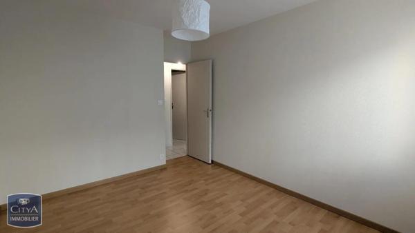 Appartement à louer 4 pièces 81.88m²