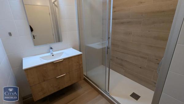 Appartement à louer 4 pièces 81.88m²