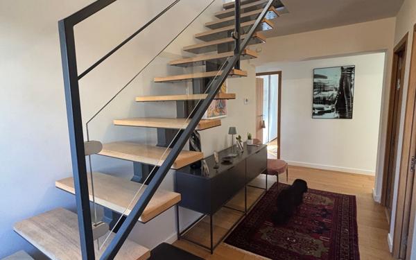 Maison à vendre    6 pièces • 220 m2 Pau