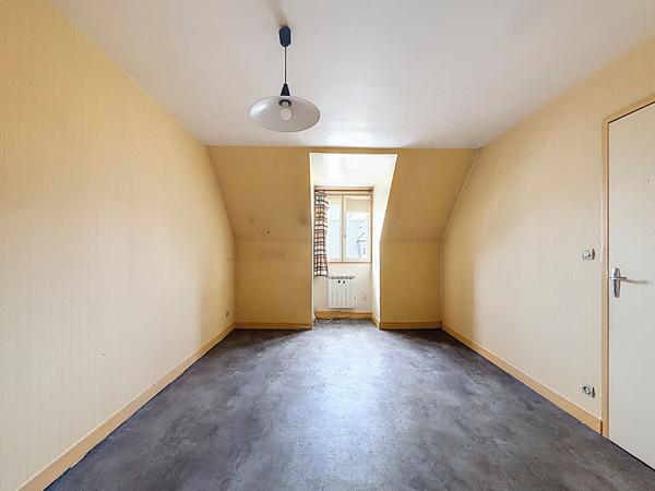 Maison familiale - Quartier Angers Doutre - 6 pièces