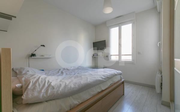 Appartement à vendre    5 pièces • 140,48 m2 Nogent-sur-Marne