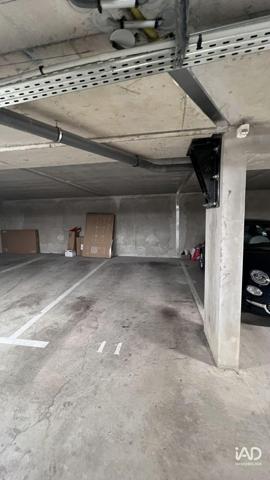 Location parking 15 m² Bons-en-Chablais