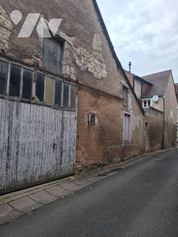 Maison à Vendre à Châteauneuf-sur-Cher (18190) en Cher (18)

Cette maison d'une surface habit...