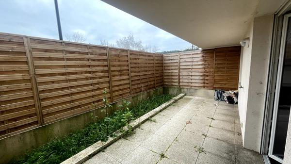 Peypin (13124) studio de 28m² avec terrasse et place de stationnement